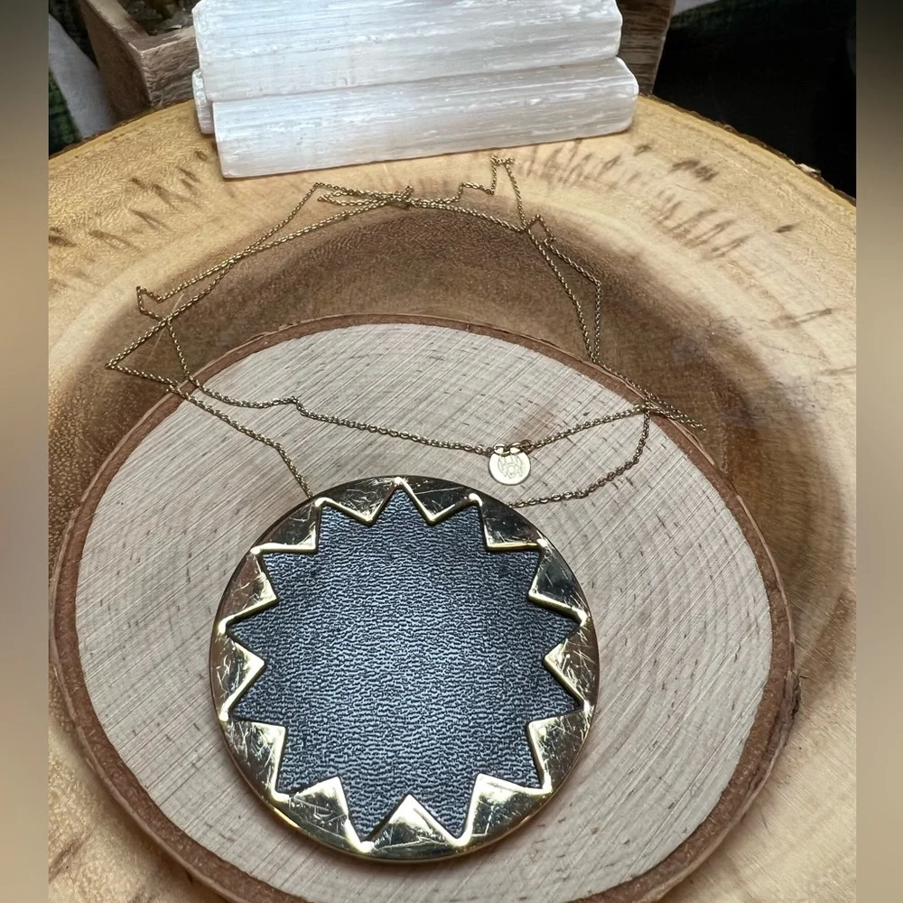 VTG| House of Harlow Necklace ✨
